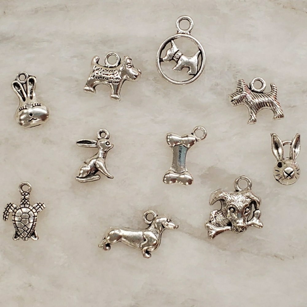 Dogs/ Turtle/ Bunny Style Charms Pendants